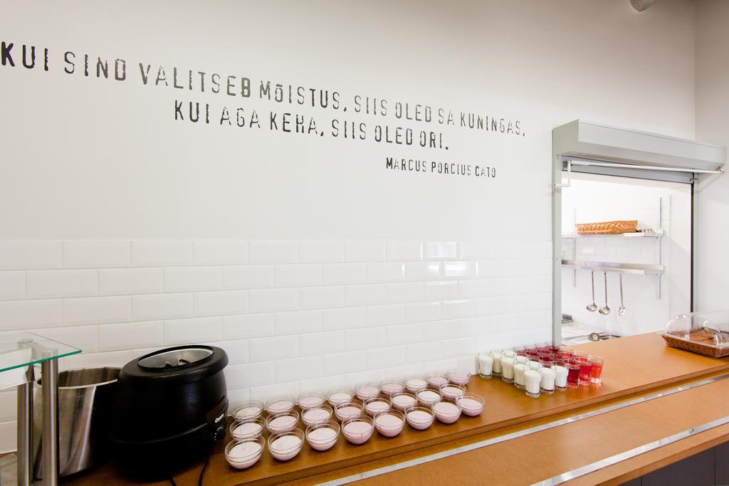 Just Rest Automatic Hostel Вильянди Экстерьер фото