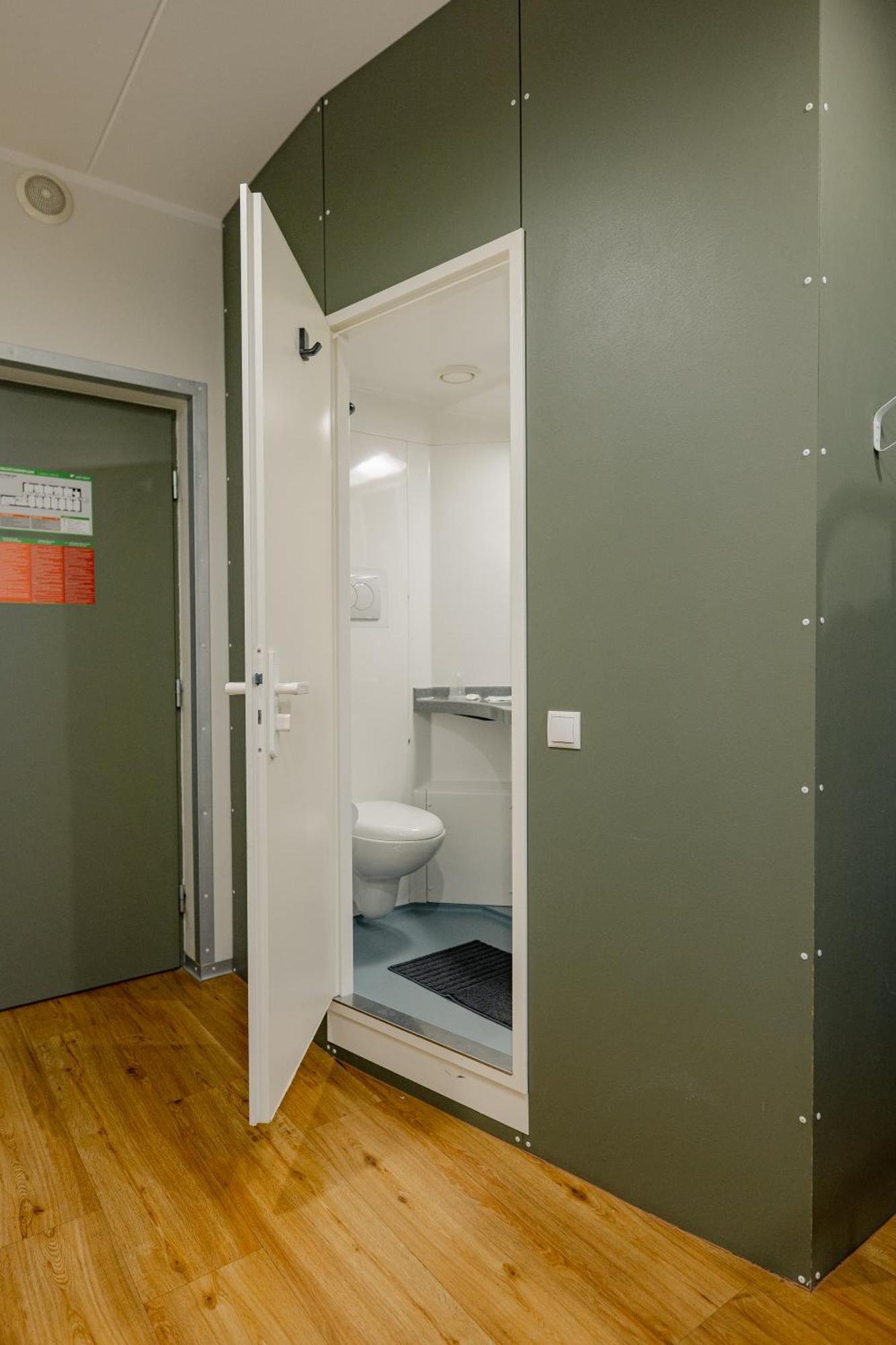 Just Rest Automatic Hostel Вильянди Экстерьер фото