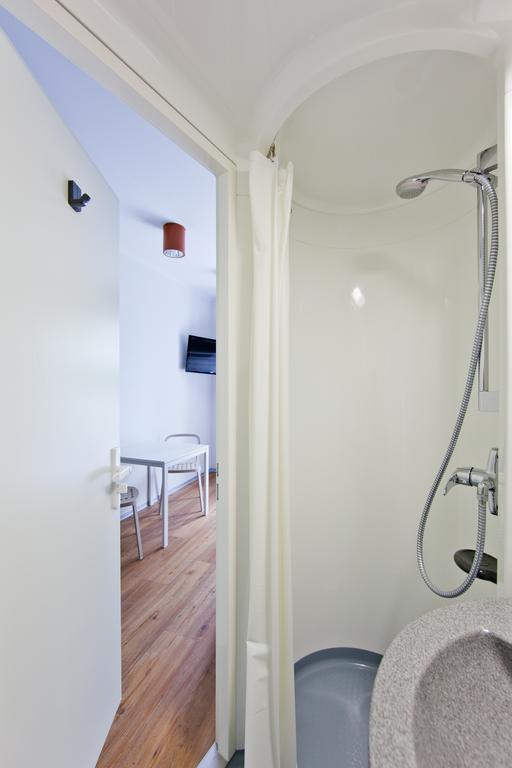 Just Rest Automatic Hostel Вильянди Номер фото